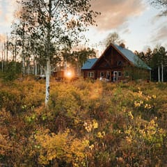 Alpenglow Cabin – Rustic Mountain Retreat