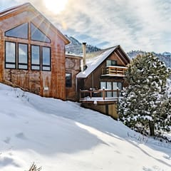 Amphitheater Haus | Decks, Fireplaces, Trails | 30 days