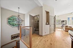 Main Street Luxury Penthouse- 30 days - Image 4