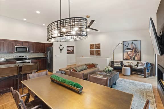 The Riverhaus – Modern Mountain Luxury - Image 3